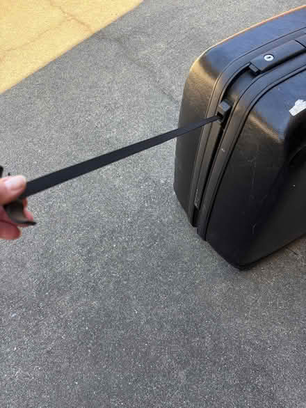 Photo of free Large hardsided suitcase w wheels (Willow Glen) #2