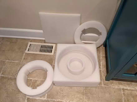 Photo of free Styrofoam box (McKellar Park/Westboro) #1