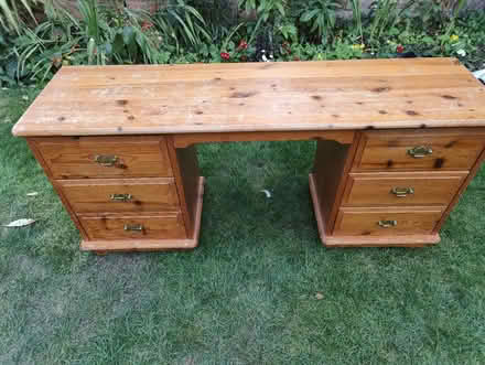 Photo of free Pine desk (Bedford) #2