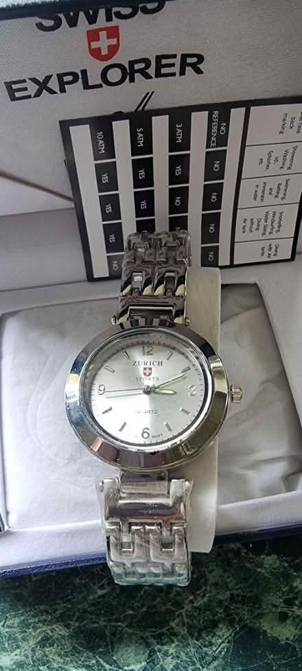 Photo of free Men's watch (BD22 Haworth) #1