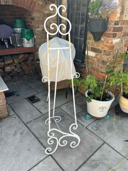 Photo of free Metal Easel (Shepperton, TW17) #1