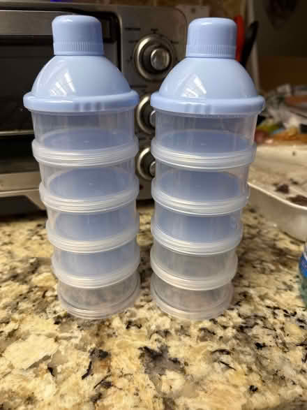 Photo of free Travel formula containers (Casselberry) #1