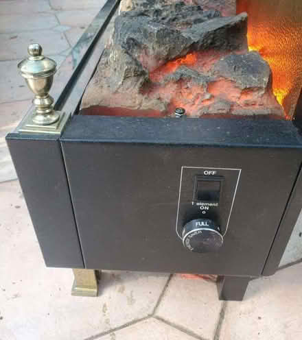 Photo of free 2.25 kW Electric fire that fits in a hearth (Earley RG6) #2