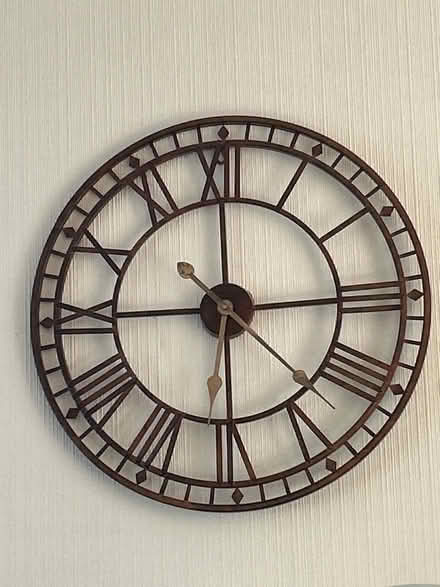 Photo of free Wall clock (Ruislip HA4) #1