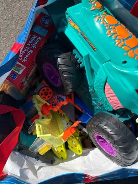Photo of free Toys (Ba2 1) #2