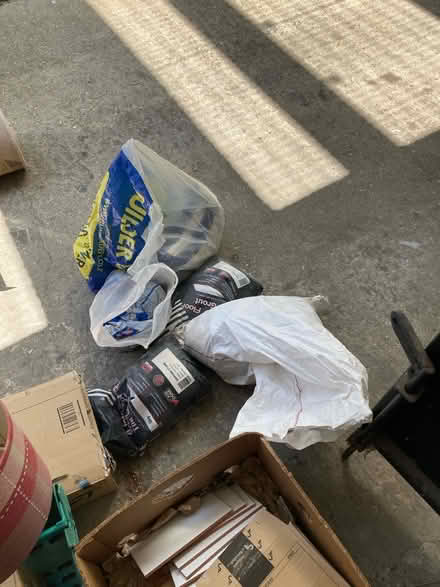 Photo of free Various grouts/colours (SE16) #1