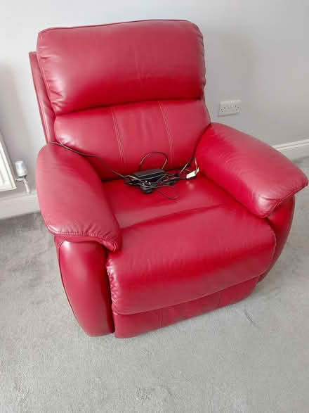 Photo of free 2 seater leather sofa recliner (Colchester CO7) #2