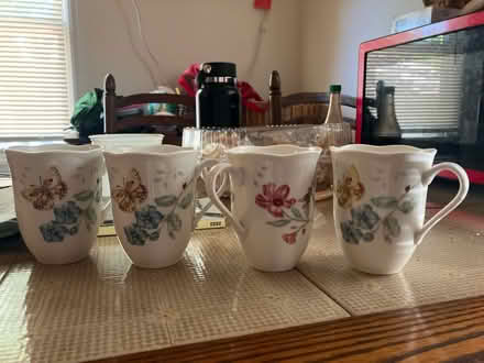 Photo of free Coffee cups (Ozone Park Queens) #1