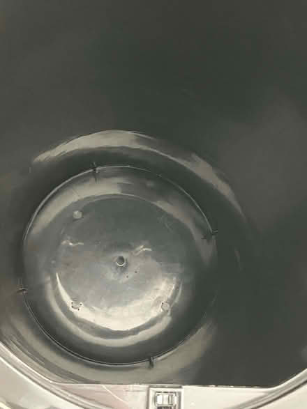 Photo of free Kitchen Bin (Purley CR8) #3