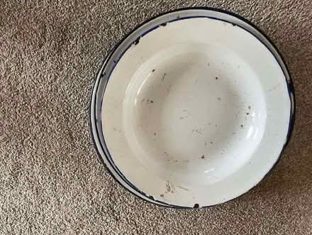 Photo of free Enamel plates (Little Herberts GL53) #1