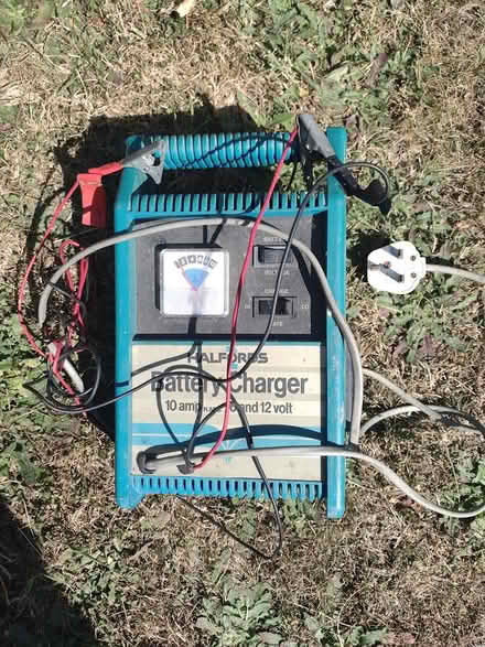 Photo of free Battery charger (Hatfield, Herts) #1