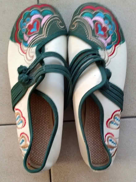 Photo of free Chinese shoes ((south) Central Park - Denver) #1