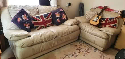 Photo of free Cream Leather settee with armchair (Greenstead CO4) #3