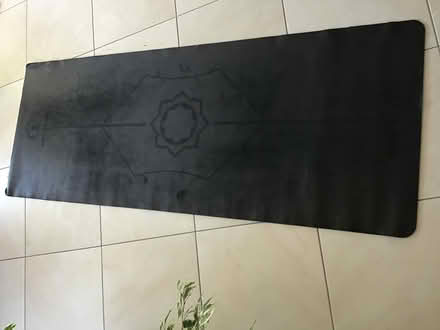 Photo of free Yoga Mat (Warners End Hemel Hempstead) #1