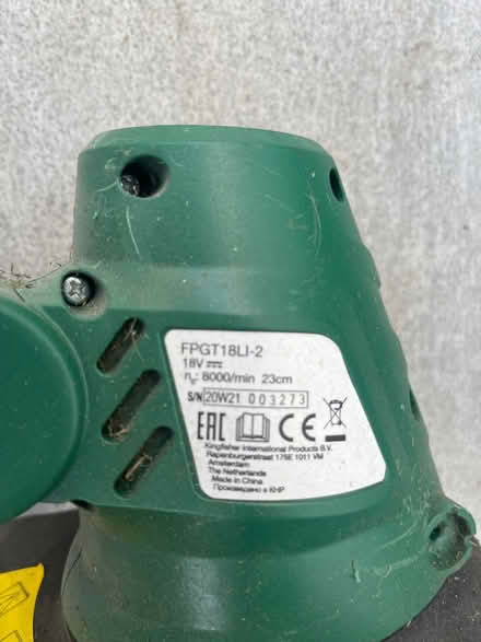 Photo of free Bq battery strimmer (CF14, Whitchurch) #3