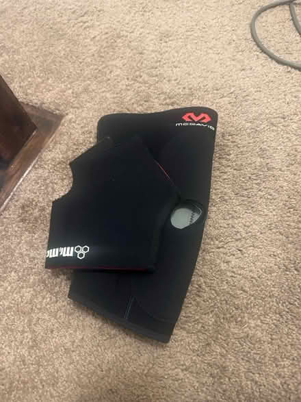 Photo of free Large knee and ankle braces (Arlington) #1