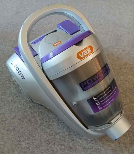 Photo of free Vacuum Cleaner (Goldington MK41) #1