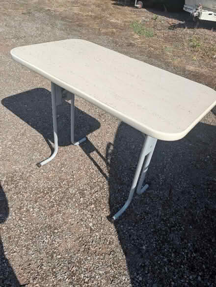 Photo of free Caravan table (Barton-in-Fabis CP NG11) #1
