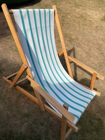 Photo of free Traditional deck chair (West Wickham area) #1