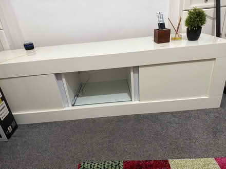 Photo of free House hold furniture, ready to go (Drumry G81) #4