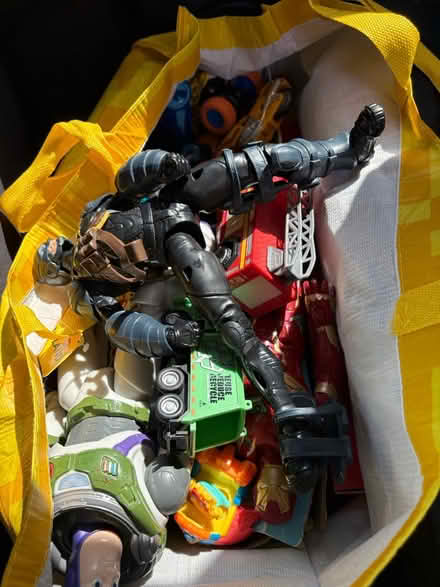 Photo of free Toys (Ba2 1) #3
