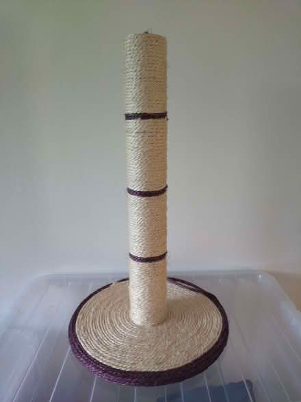 Photo of free Cat Scratching Post (Southam CV47) #1
