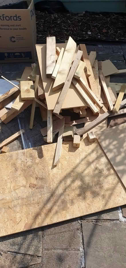 Photo of free Wood offcuts (SK5 Reddish) #1