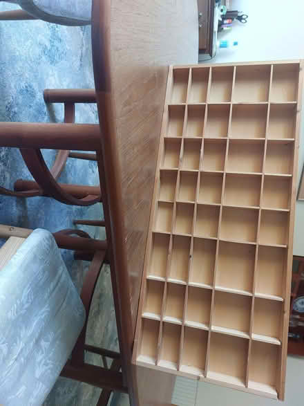 Photo of free Small unit for displaying objects (Southborough TN4) #1