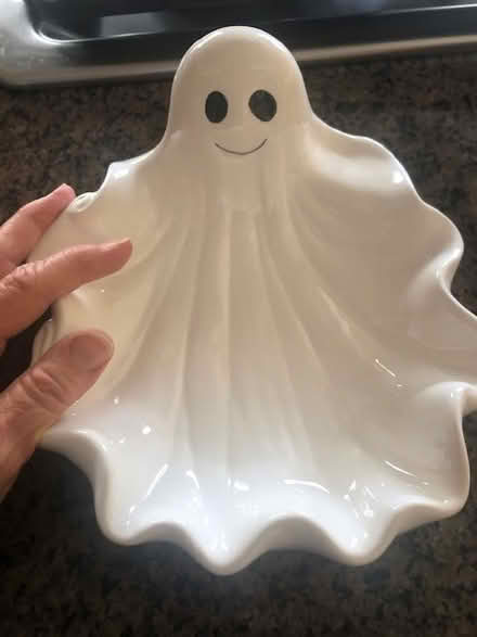 Photo of free Halloween themed candy dishes (North Hollywood) #1