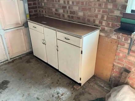 Photo of free 1950s/1960s cupboard (Slack Lane DE22) #1
