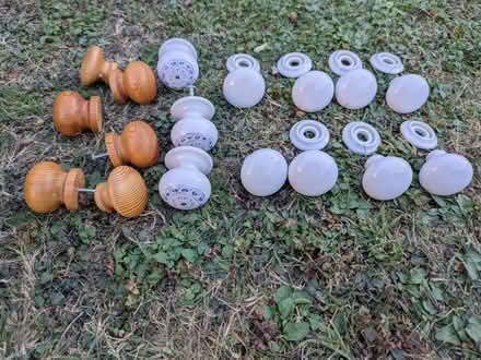 Photo of free Knobs (Eastwood SS9) #2