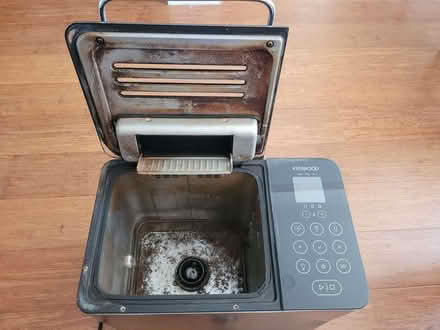 Photo of free Bread maker - needs tin and paddle (Vale LA1) #2