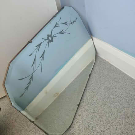 Photo of free Vintage heavy mirror (Dagenham RM10) #1