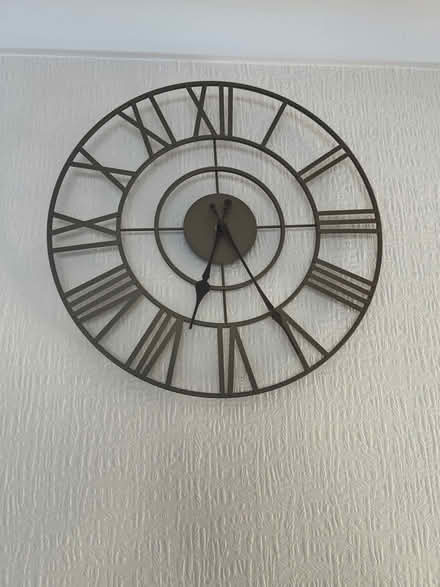 Photo of free Small wall clock (Ruislip HA4) #1