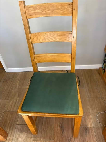 Photo of free Green Chair cushions x6 (Wheathampstead) #3