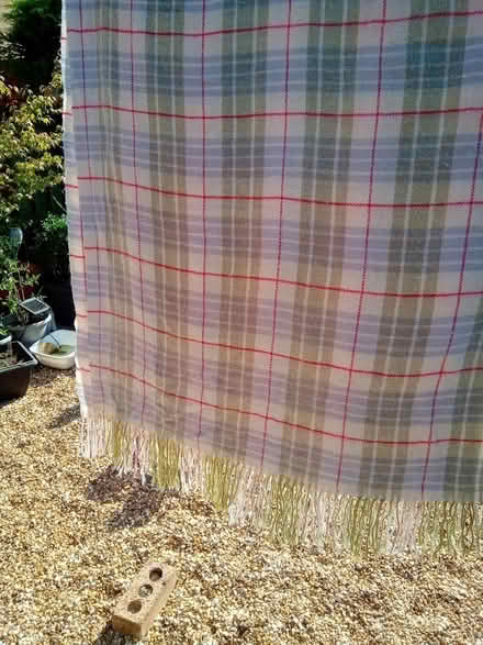 Photo of free Large heritage throw (Orton Goldhay) #2