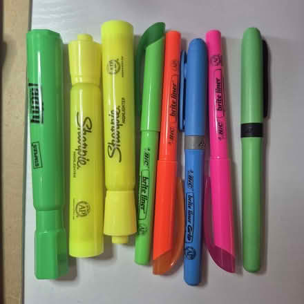 Photo of free Highlighters (Kennedy & Ellesmere) #1