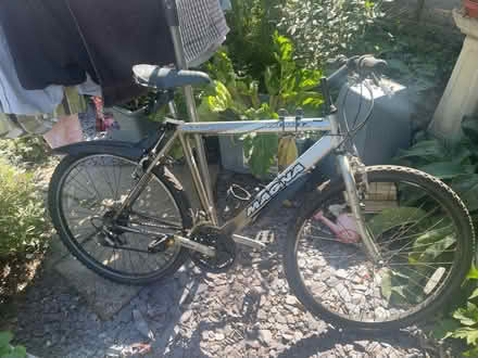 Photo of free Men’s bike (East Ham E6) #1