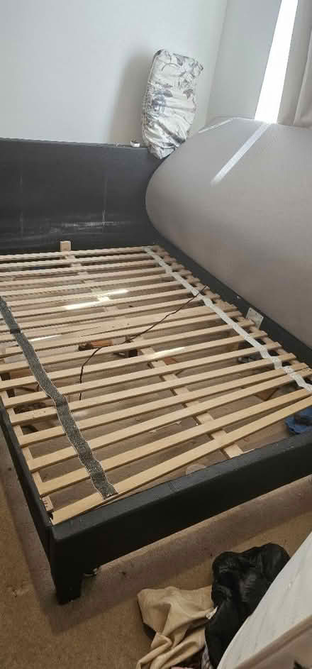 Photo of free Kings size bed (Cm13) #1