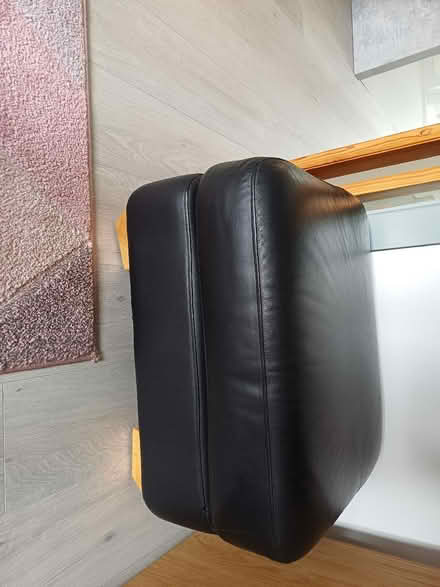 Photo of free Lounge suite (Freshbrook SN5) #3
