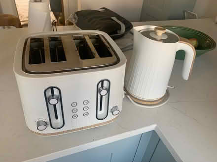 Photo of free Matching Toaster and Kettle (Warley CM14) #2
