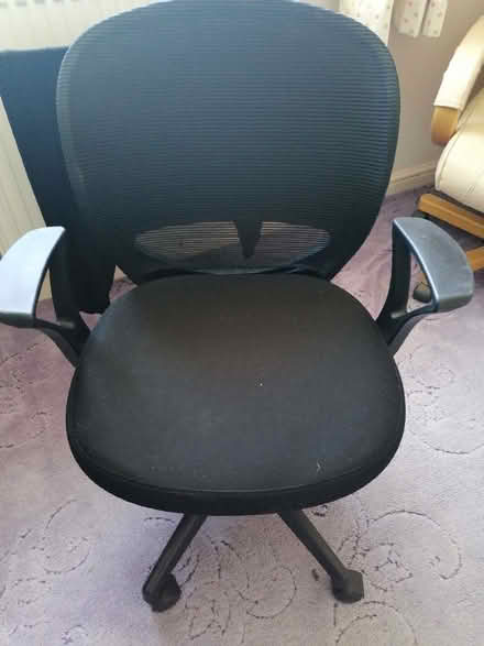 Photo of free Computer or desk chair (Leasowe CH46) #1