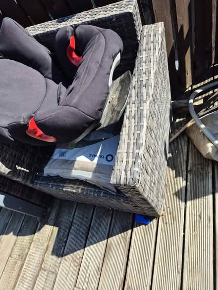 Photo of free car seat #2 (HD6 brighouse) #2