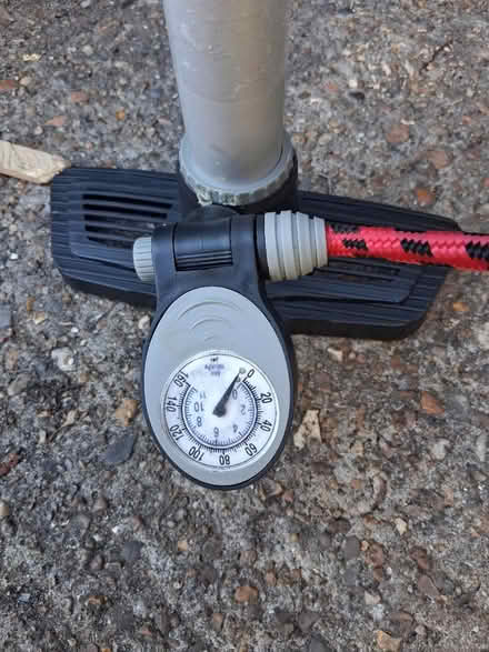 Photo of free Faulty bicycle pump (Peckham/Nunhead) #1