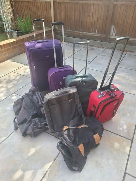 Photo of free Various suitcases/luggage (Harpenden central) #1