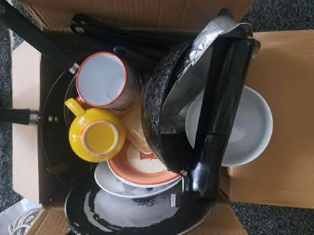 Photo of free Assorted Kitchen Items (B44) #1