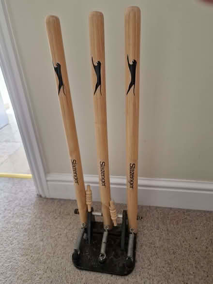 Photo of free Slazenger Freestanding Cricket Stumps (Enborne Row RG14) #1