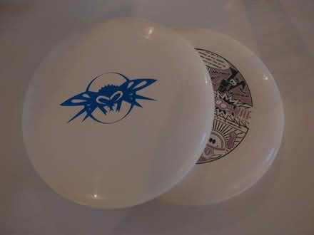 Photo of free 2 x Ultimate Frisbees (Cowley OX4) #1