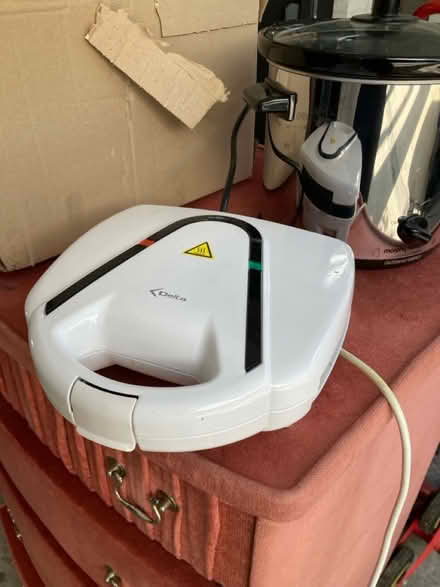 Photo of free Toastie maker (SE16) #1