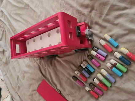 Photo of free Habitat Toy Wooden Bus & People (Mongewell, Wallingford) #4